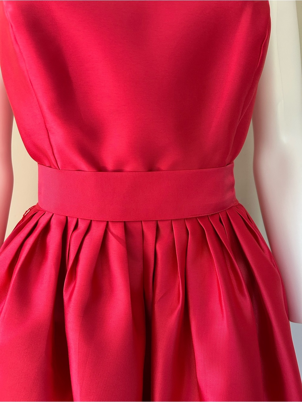 Isaac Mizrahi New York Red Satin Fit & Flare Cocktail Dress Size 8 - Picture 4 of 13